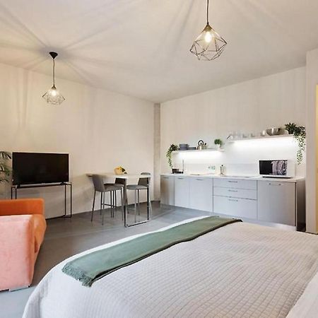 Etna Suite Design Apartments CTA Exteriör bild