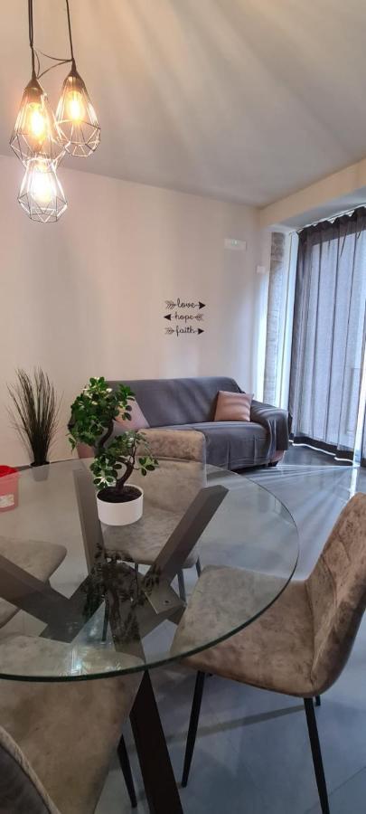 Etna Suite Design Apartments CTA Exteriör bild